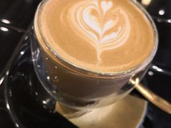 -The Coffee Academïcs(铜锣湾店)