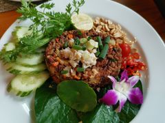 -Chom Cafe and Restaurant