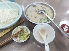-胡世羊肉汤(南街店)