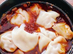 -继红顺河抄手名小吃