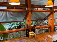 -银米·云南传统过桥米线(双廊黑金冠店)