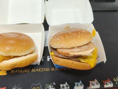-麦当劳(新城市广场店)