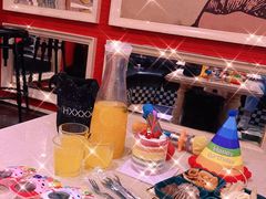 -自由港KTV(王子公主金平店)