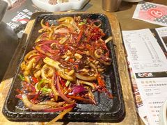 -吞鱼兽麻辣烤鱼(万达店)