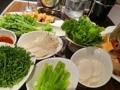 -海底捞火锅鲜切牛肉主题店(长寿路店)