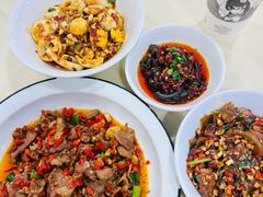 -笨罗卜浏阳菜馆(太平街店)