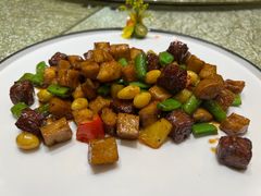 茶树菇牛肉粒-寻味顺德·珍之宝酒楼(银钻店)