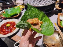 -草家酱蟹炭火烤肉店(珲春南路一店)