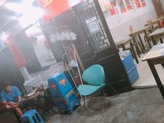 -望江门227龙虾馆