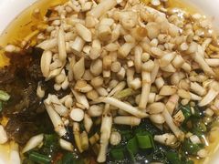 -杨肥肠火锅大排档(火车站花园店)