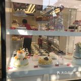 味道一般九块钱一个买四个便宜10块钱