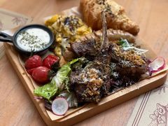 -Mark&Mars Restaurant