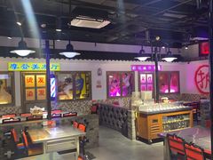 -马路牙子烧烤音乐酒馆(望京店)