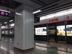 -闸弄口(地铁站)