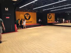 -超级猩猩健身·私教·团课·自助训练(客村丽影广场店)