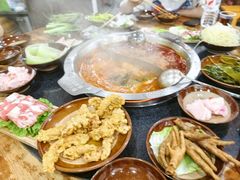 -重庆故事姊妹老火锅(财经学院店)