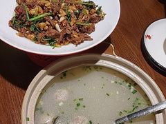 -八碗湘长沙市井菜(坡子街店)