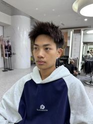 -苏豪路易士·嘉玛发廊