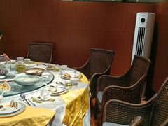 -金枝玉叶上海人家食府(三里河店)