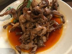 -巴厘龙虾·榜首油焖大虾(音乐学院·沿江酒馆店)