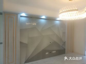 跟设计师沟通得非常愉快