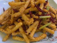 -霄汉牛三鲜湖北砂锅菜(万松园2店)