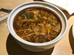 酸辣墨鱼蛋汤-船歌·鱼水饺青岛菜(国贸商城店)
