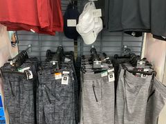 -迪卡侬(西三旗店)