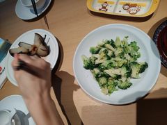 -关东小磨东北菜(上海长风大悦城店)