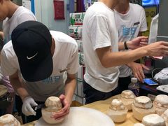 制作椰蛋-椰子下蛋(南锣鼓巷店)