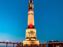 -人民防洪胜利纪念塔