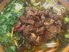 -花溪牛肉粉(八鸽岩店)
