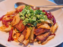 -新荣记(BFC外滩金融中心店)