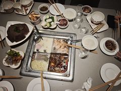 -海底捞火锅(高新万达店)