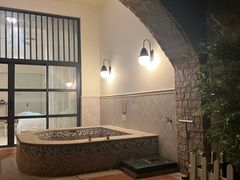 -金汤湾海水温泉度假酒店