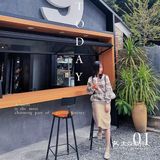 環境舒服可以坐一個下午，位置在678附近