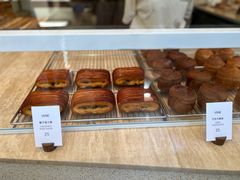-VERIE BAKEHOUSE