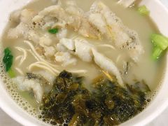 -明呈黄鱼面馆(斜土路店)