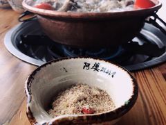 -阿婆情腊排骨火锅(金虹路店)