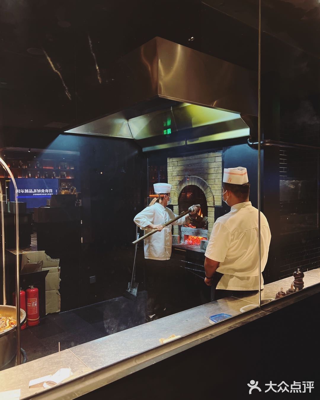 京城最美的天鹅酥！亮马河畔高端宴请首选地