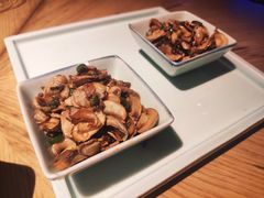 椒香口蘑-滋色臻选川菜(北京坊旗舰店)
