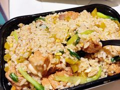 -老头爱马仕酸豇豆炒饭(丰富路店)