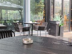 -M Stand(深圳龙岗万科广场店)