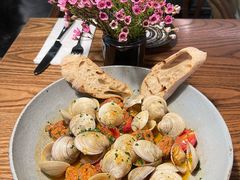 -Apollo·西班牙小酒馆(安福路店)