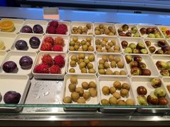 -涨巢·潮玩水疗局