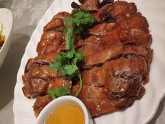 -品悦酒店(三林古镇店)