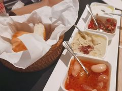-Efes Turkish & Mediterranean Cuisine 艾菲斯餐厅(陆家嘴店)