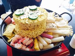 -炙韩料理·部队锅专门店