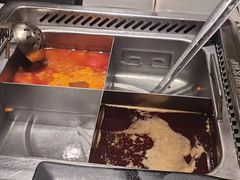 -海底捞火锅(银泰中心店)