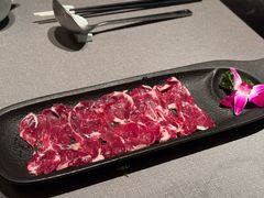 -左庭右院鲜牛肉火锅黑金店(陆家嘴中心店)